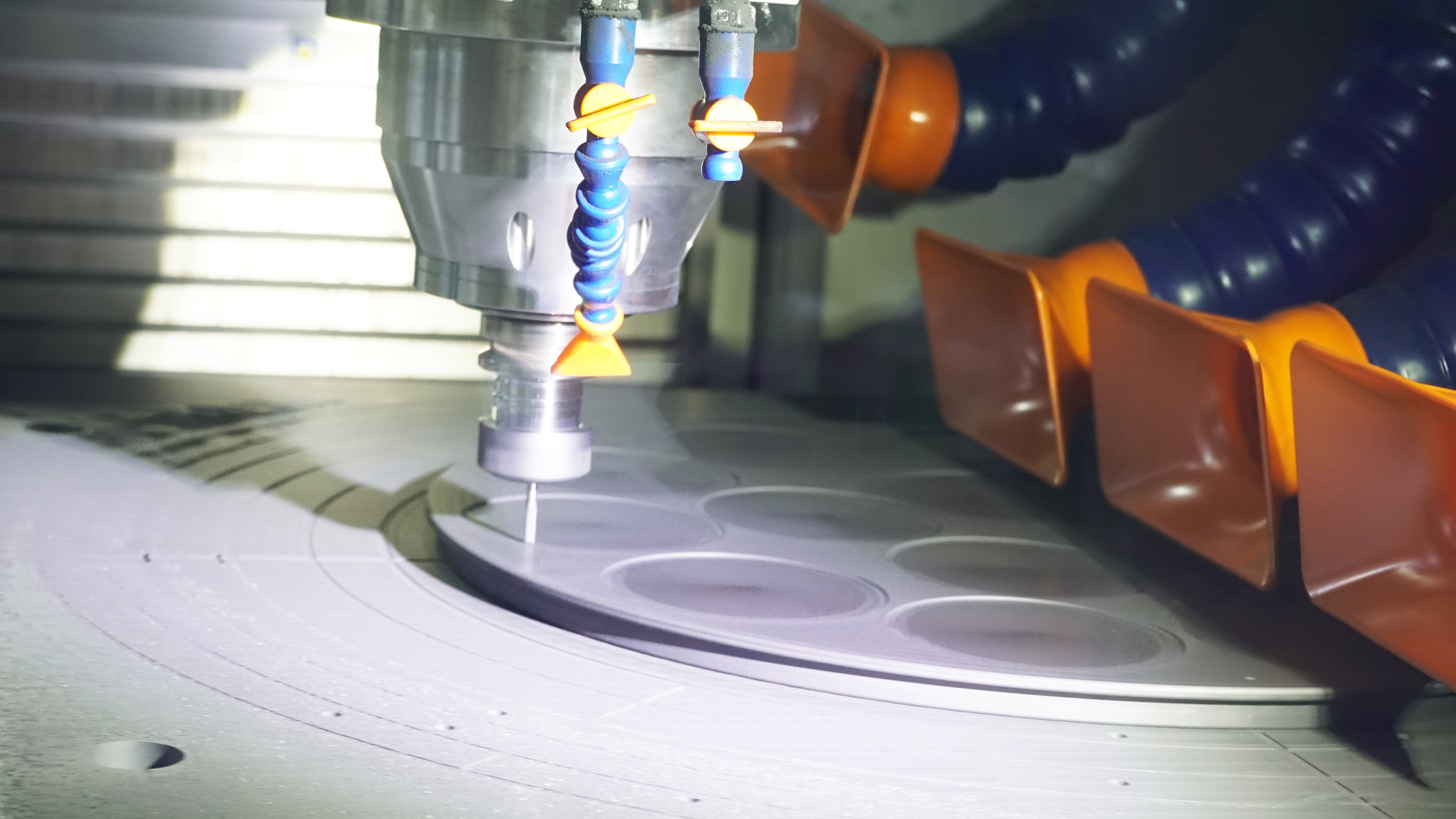 VETEK CNC যথার্থ মেশিনিং ওয়ার্কশপের ভিতরে: উচ্চ-বিশুদ্ধ সেমিকন্ডাক্টর উপাদানগুলির ভিত্তি তৈরি করা